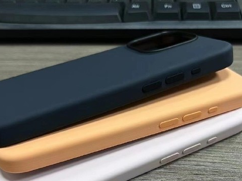 凤凰镇苹果14维修站分享iPhone14手机壳能直接给iPhone15用吗?