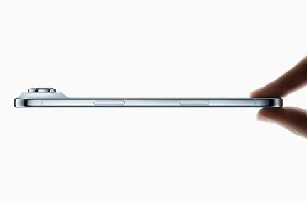 凤凰镇苹果维修点分享iPhone 17 Air自动关机电源故障解析 